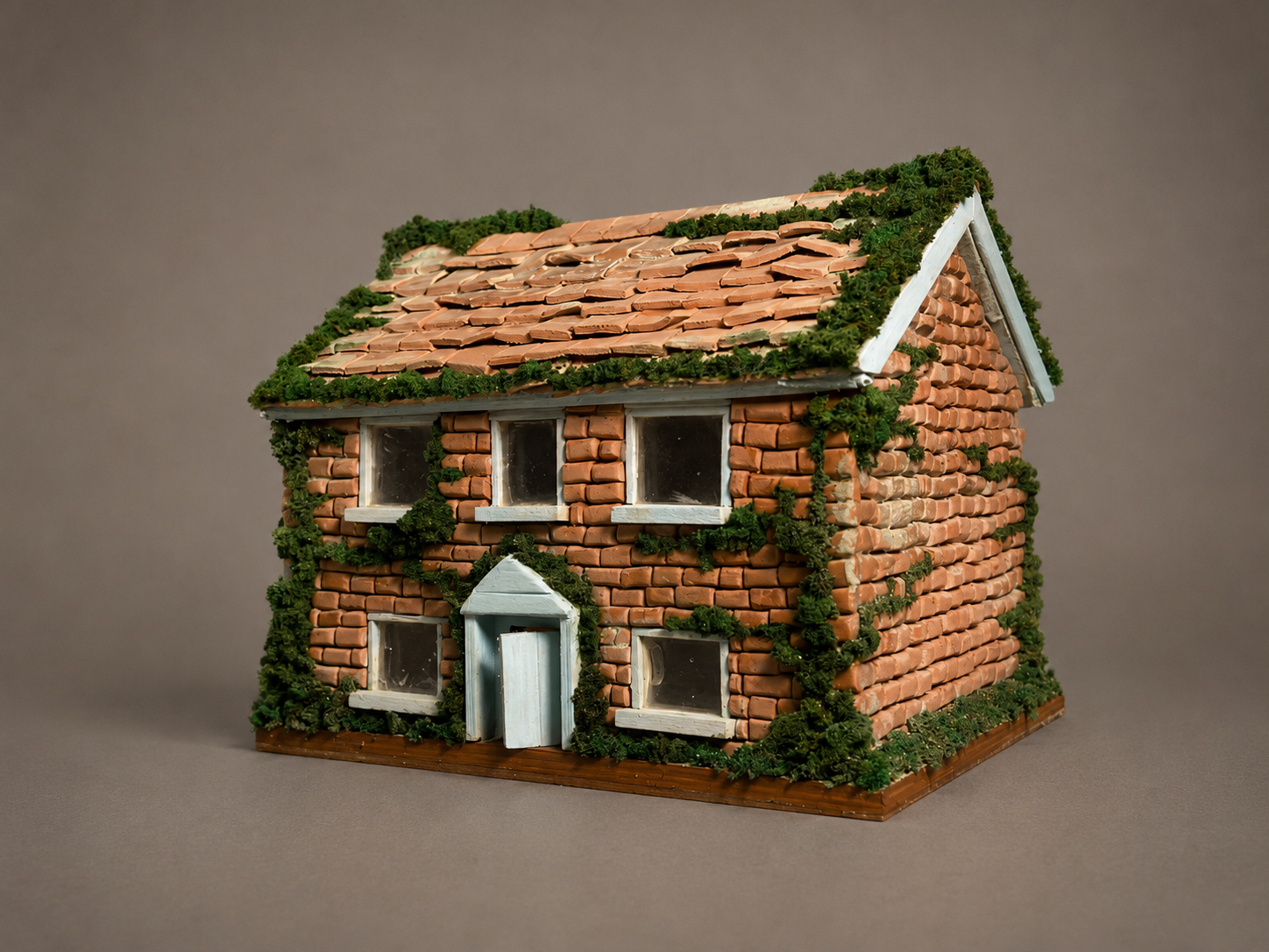 Custom Miniature House Replica | Handmade from Your Photographs